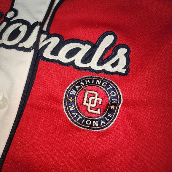 LADY SLUGGER GENUINE MERCHANDISE EUC WM SZ MEDIUM WASHINGTON CAPITOLS TEAM SHIRT - Picture 3 of 7